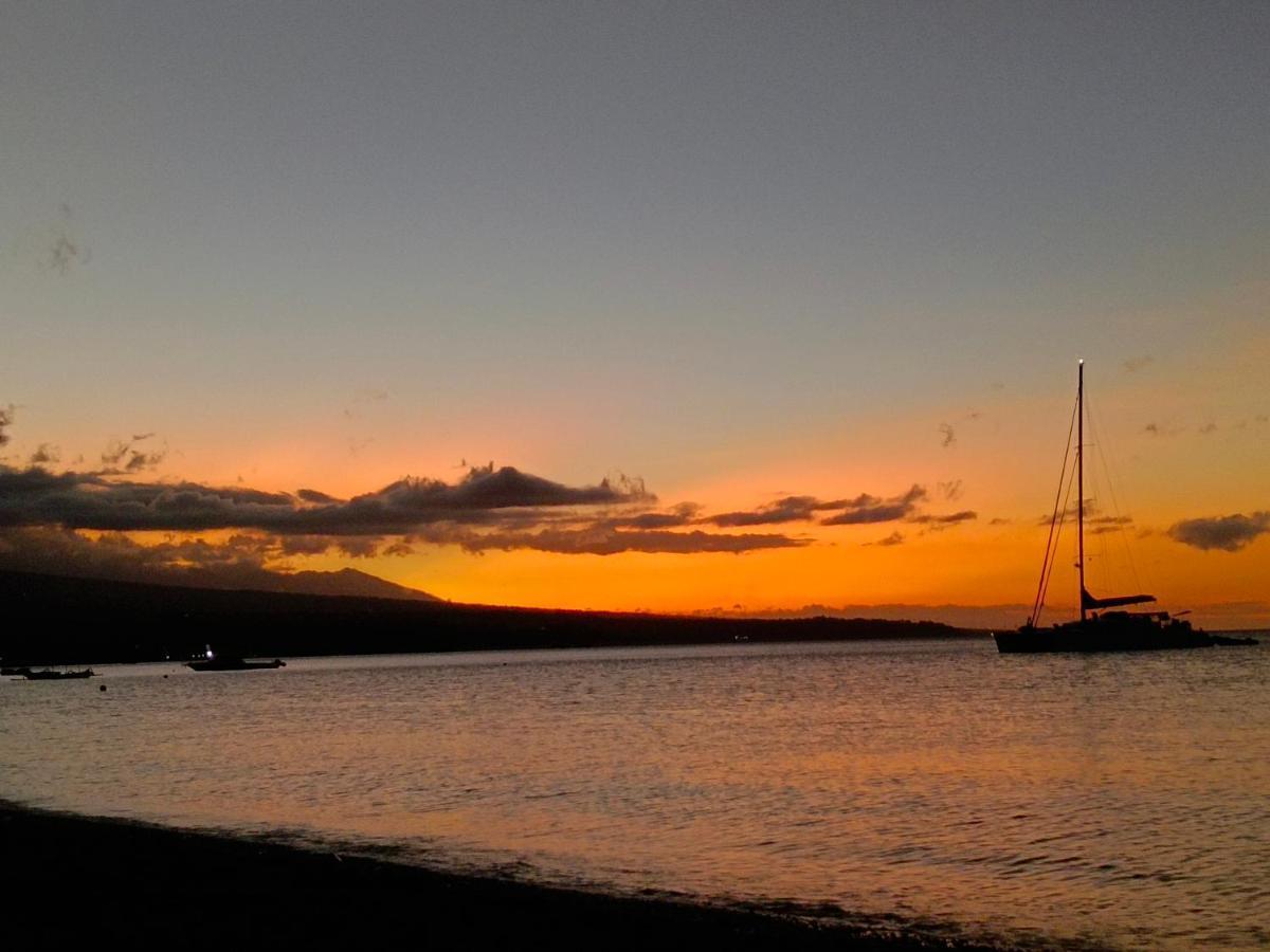 Beach Side Amed Delem Family Ambat Экстерьер фото