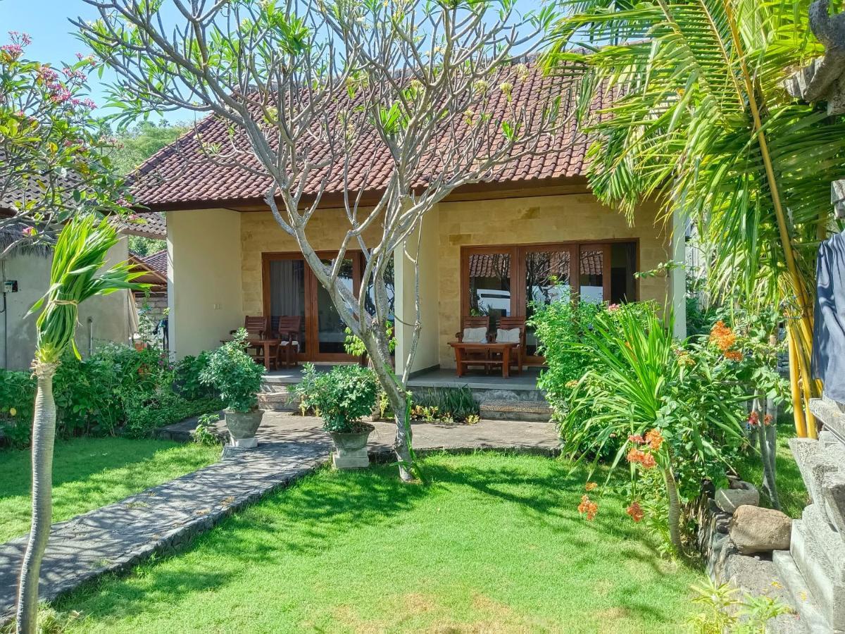 Beach Side Amed Delem Family Ambat Экстерьер фото